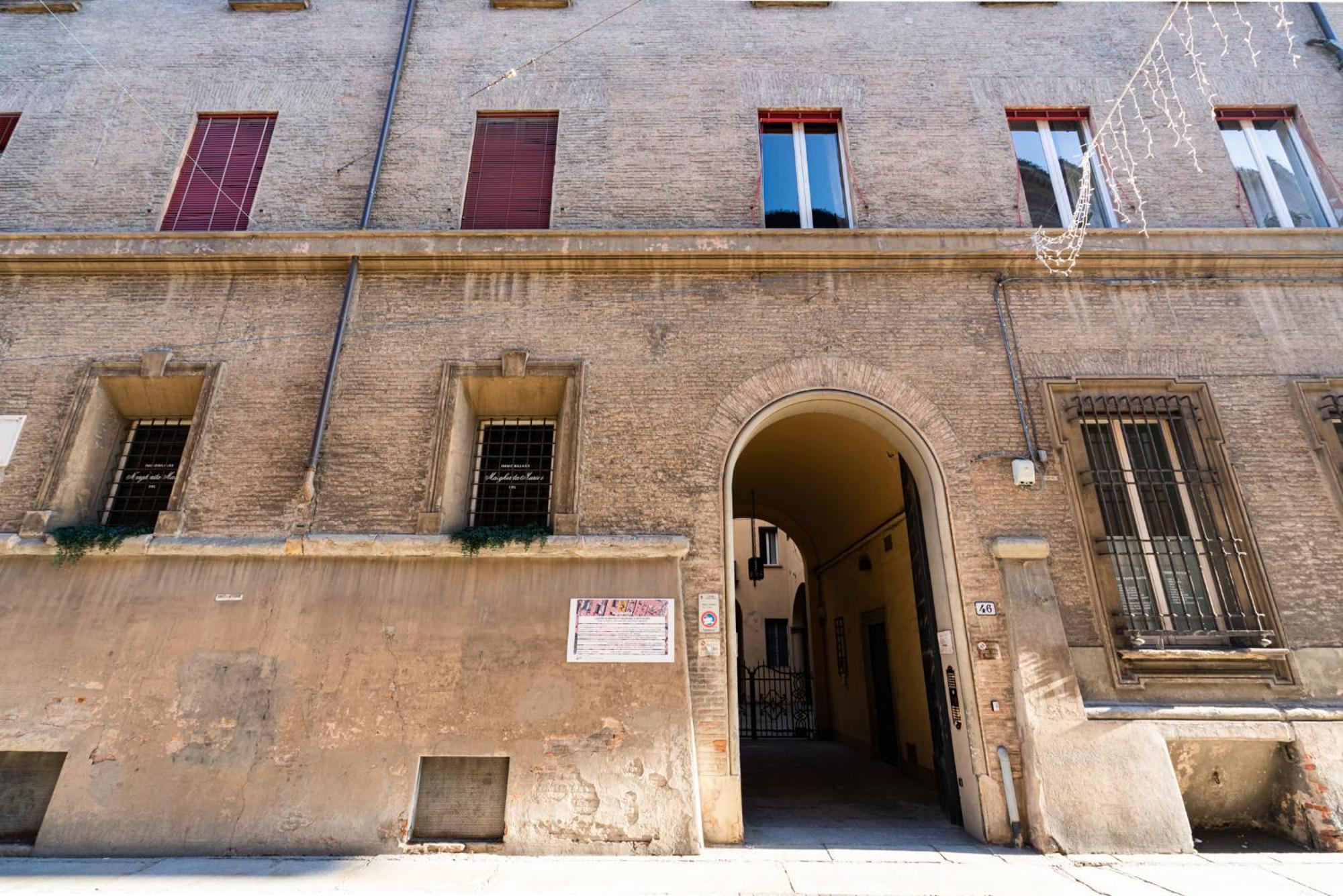 Palazzo Marsili Harmony Apartment Bologna Luaran gambar